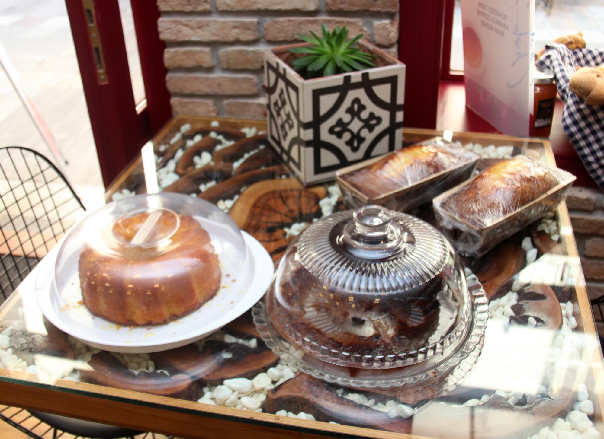 Γιαλός τοπικά προιόντα εδέσματα